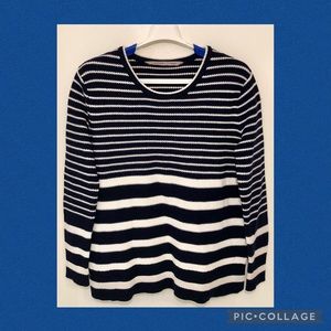 Athleta Kennewick Side Slit Sweater, Navy/White